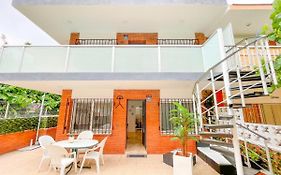 Apartamentos Calamari 1 & 2